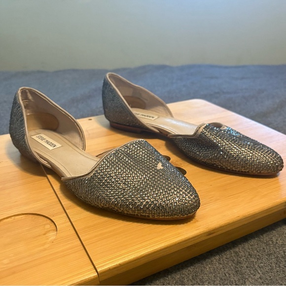 Steve Madden Vamp R Pewter Rhinestone
Studded Flat Size 10 - Picture 3 of 10